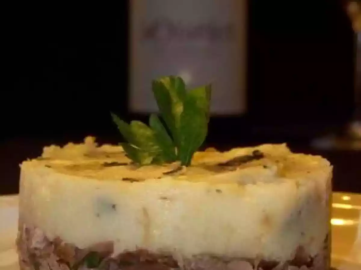 Parmentier de confit de canard, purée truffée