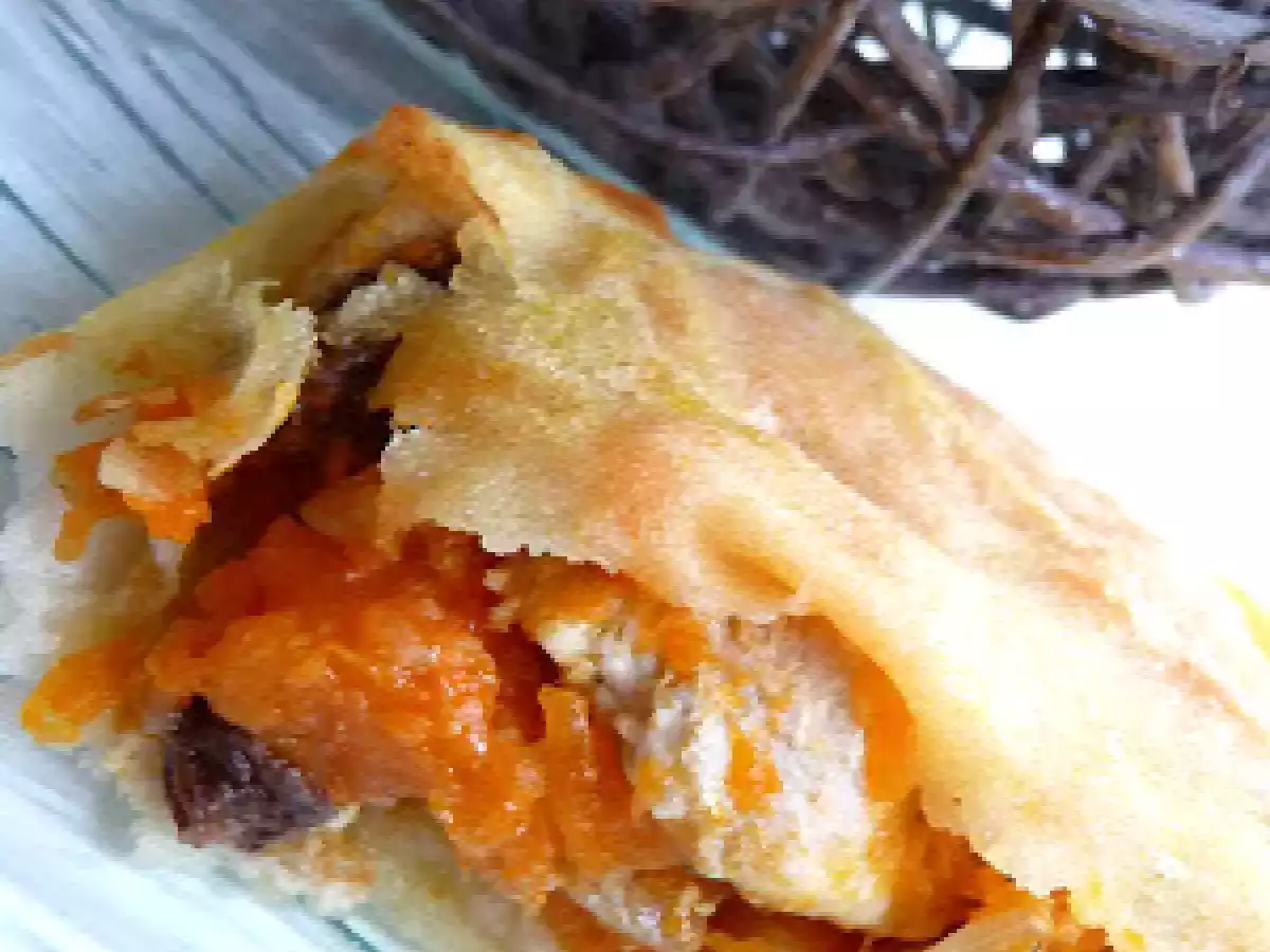 Pastilla de potiron, poulet, curry et raisins secs