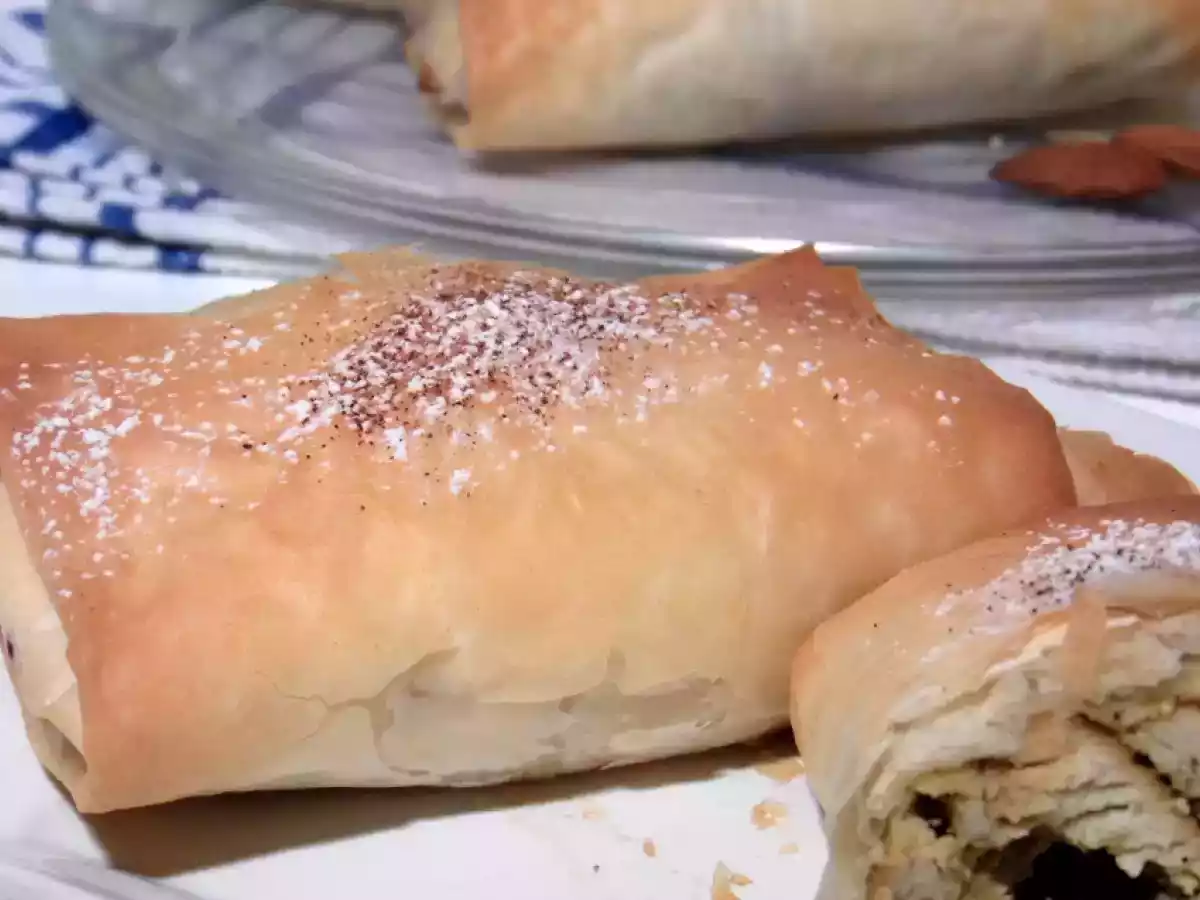 Pastilla de poulet aux amandes - photo 2
