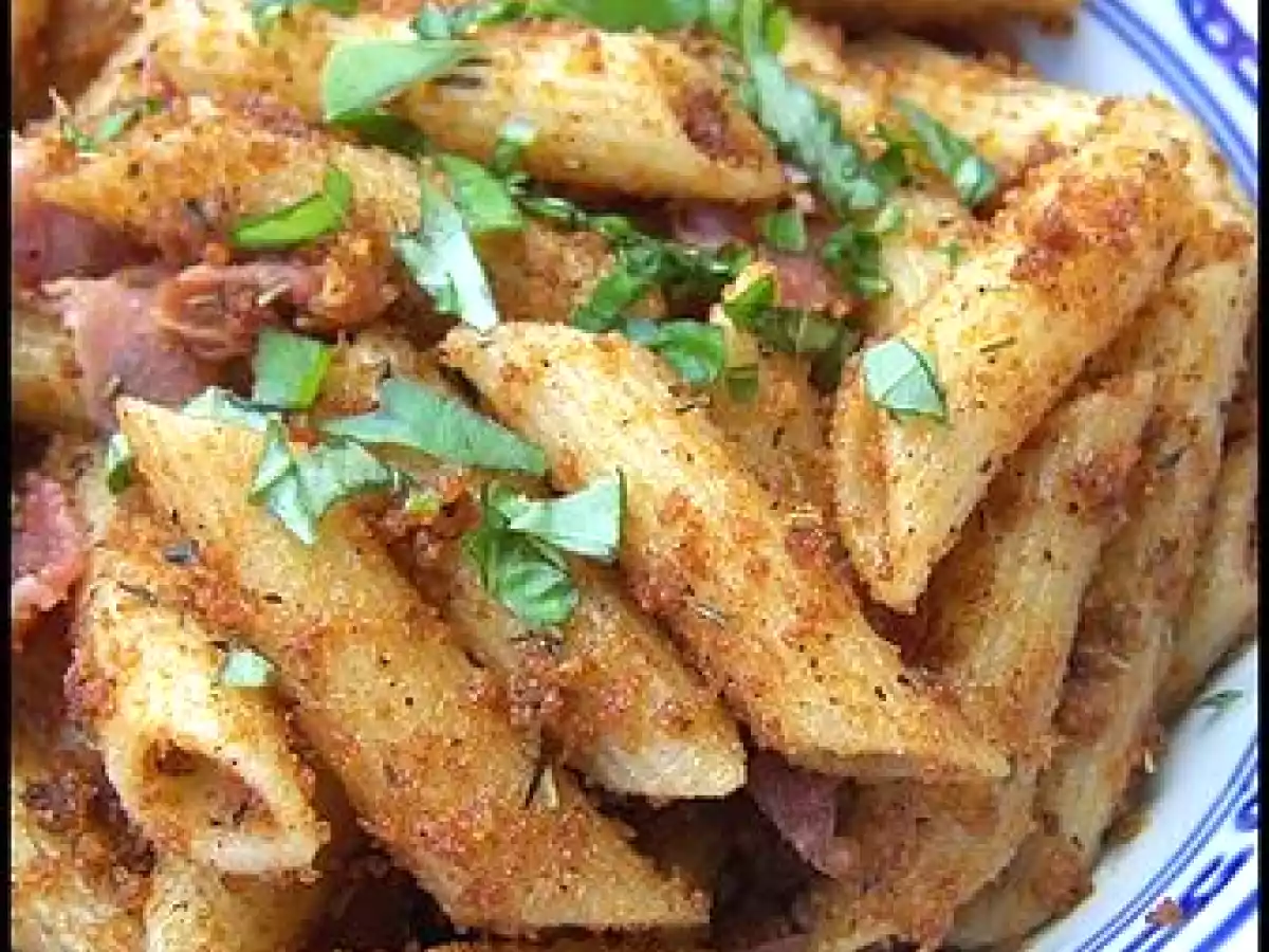 Pâtes à la chapelure grillée de Giada de Laurentiis