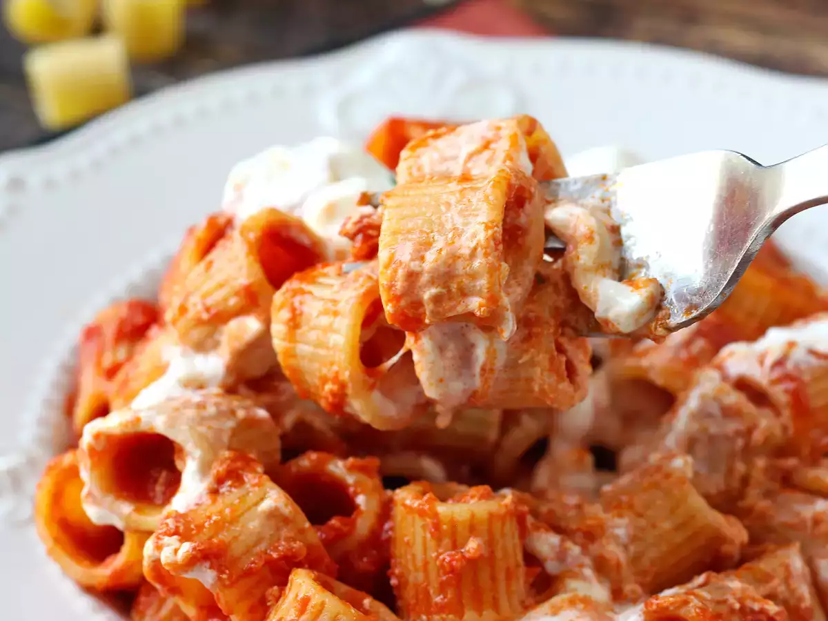Pâtes à la tomate et stracciatella : un plat gourmand prêt en 10 minutes ! - photo 3