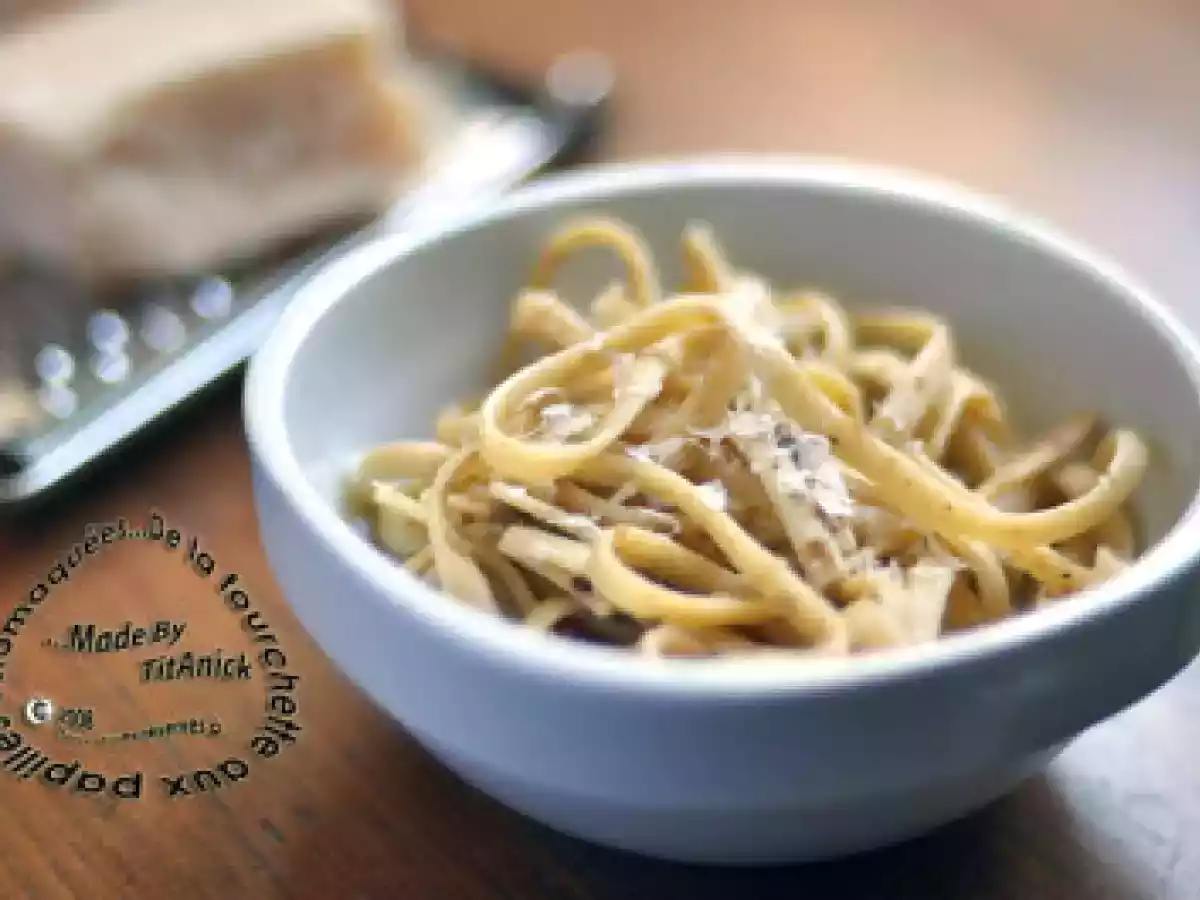 Pâtes au caviar d'aubergines et parmesan