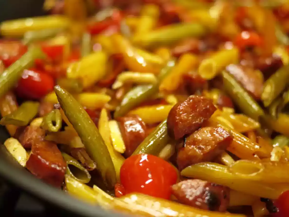 Pâtes au chorizo et aux amandes