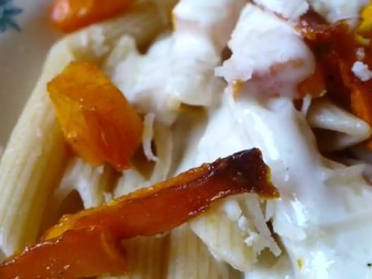 Pâtes au potimarron roti, sauce au gorgonzola