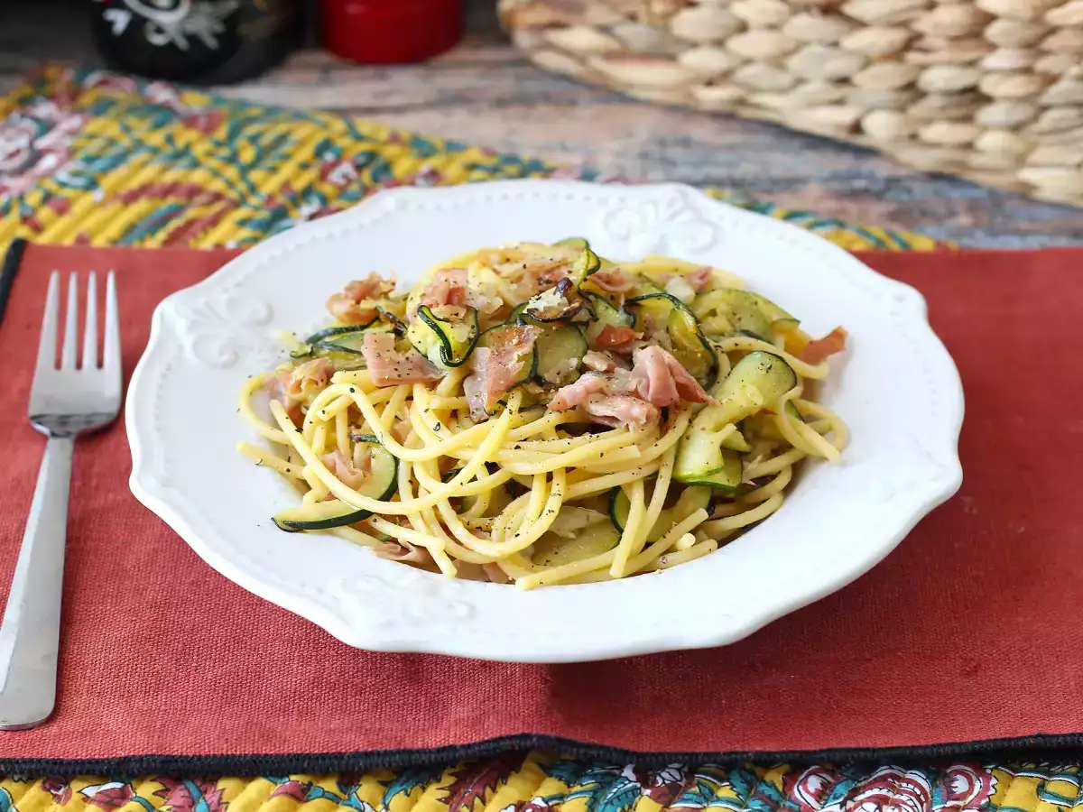 Pâtes aux courgettes et au speck - photo 2