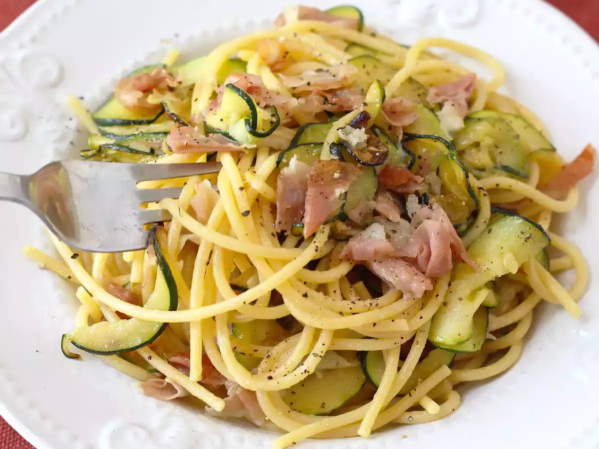 Pâtes aux courgettes et au speck - photo 5