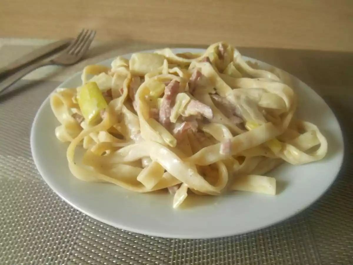 PÂTES AUX POIREAUX & LARDONS - photo 2