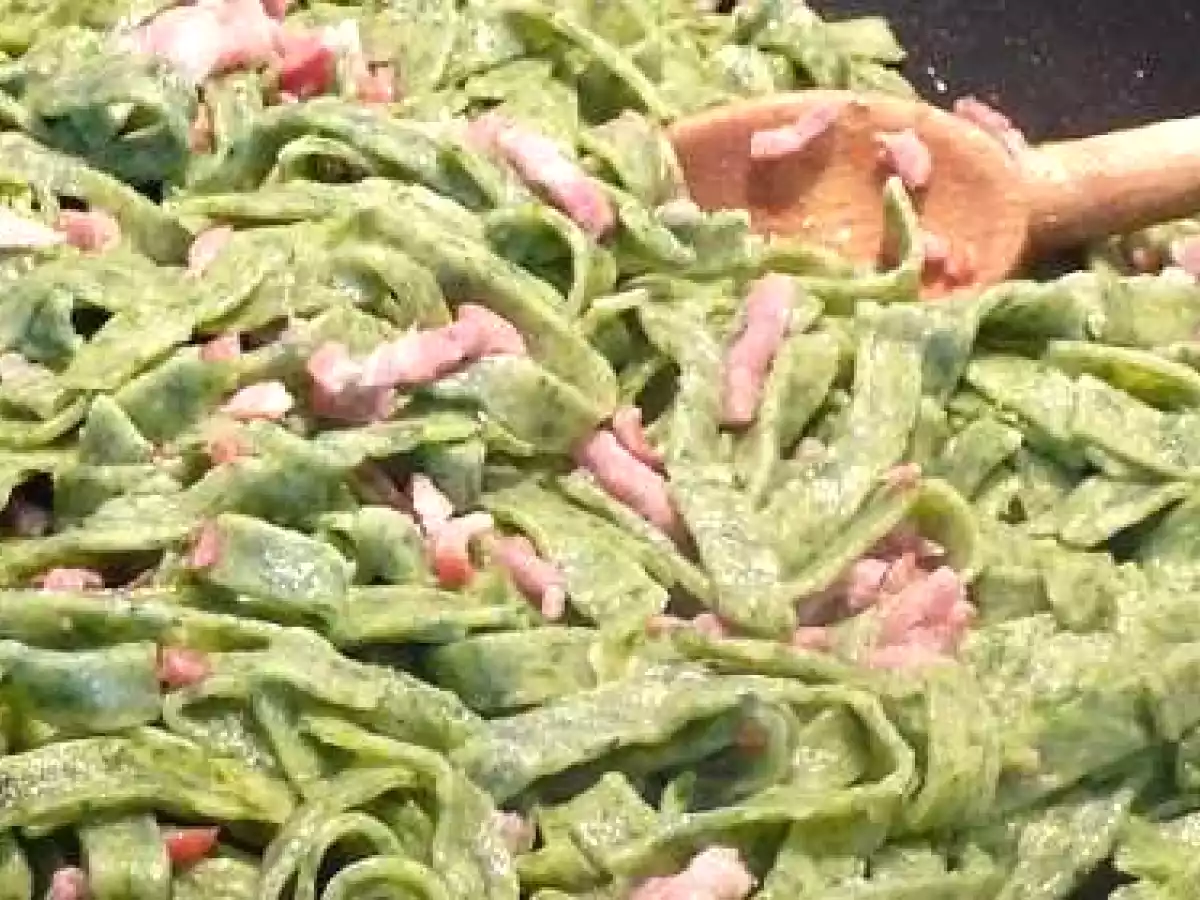 pâtes fraîches aux épinards