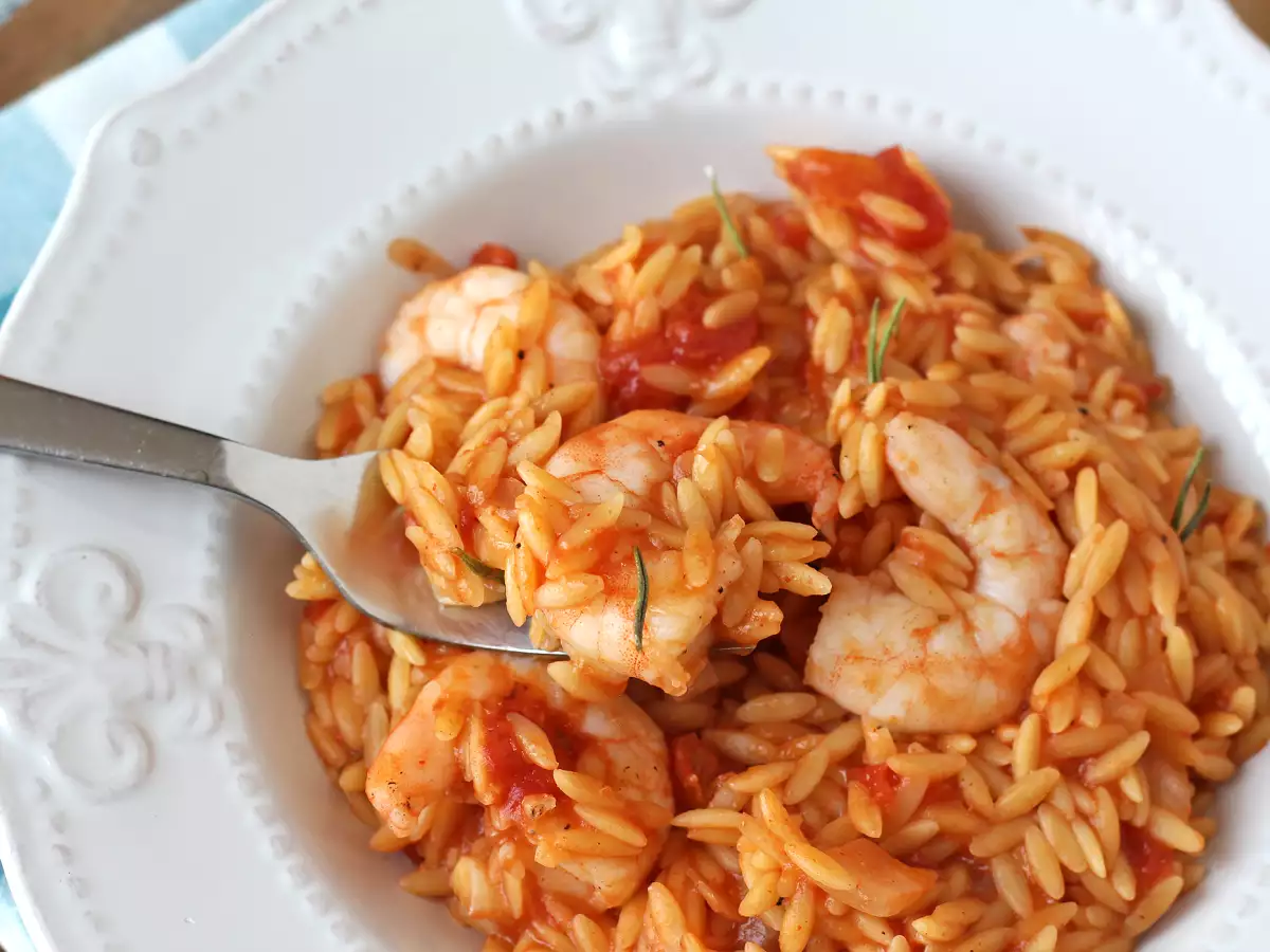 Pâtes orzo aux tomates et crevettes cuites comme un risotto - photo 5