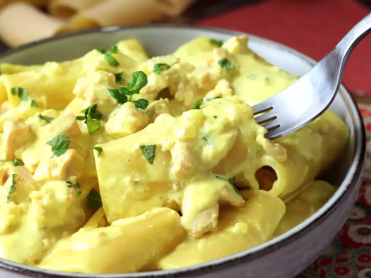 Pâtes paccheri et leur sauce crémeuse au saumon et safran - photo 5