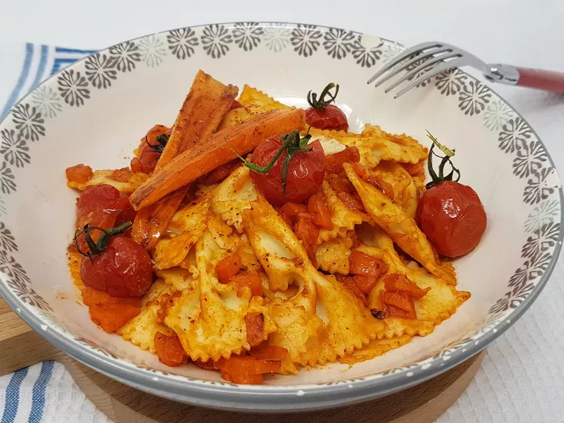 Pâtes tomates cerises et carottes