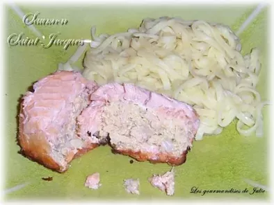 Paupiettes ou rôti de saumon aux noix de Saint-Jacques