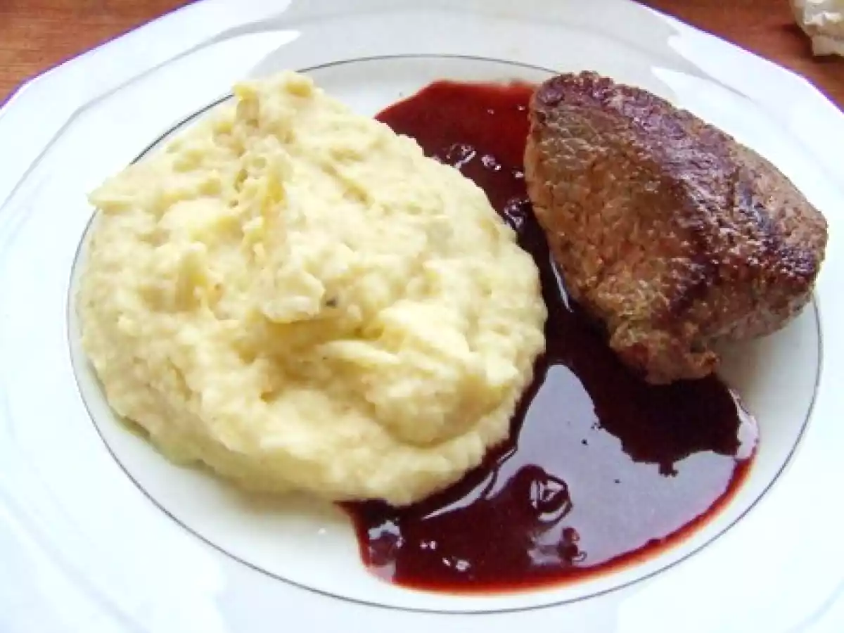 Pavé d'autruche aux deux chocolats