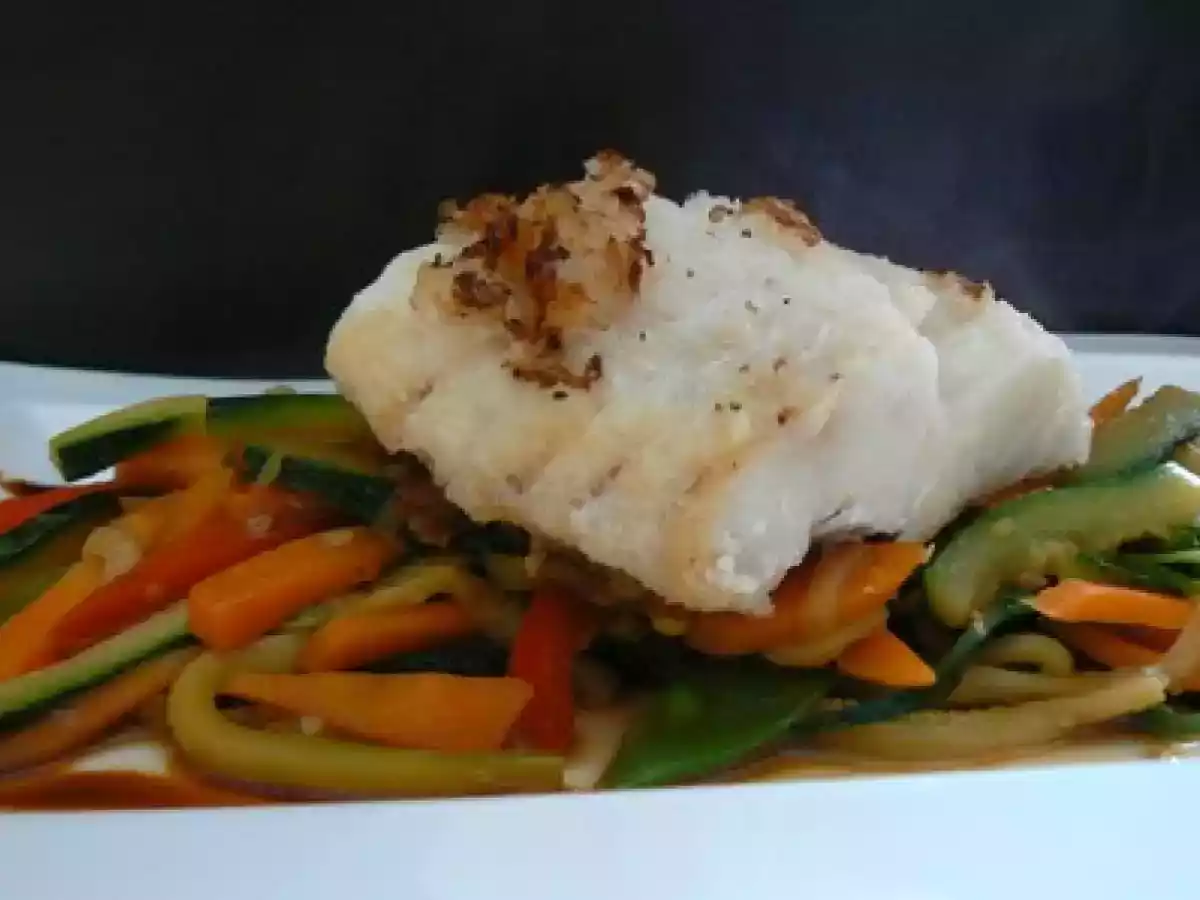 Pavé de julienne, wok asiatique de légumes