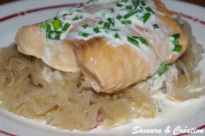 pave de saumon sur lit de choucroute recette ptitchef