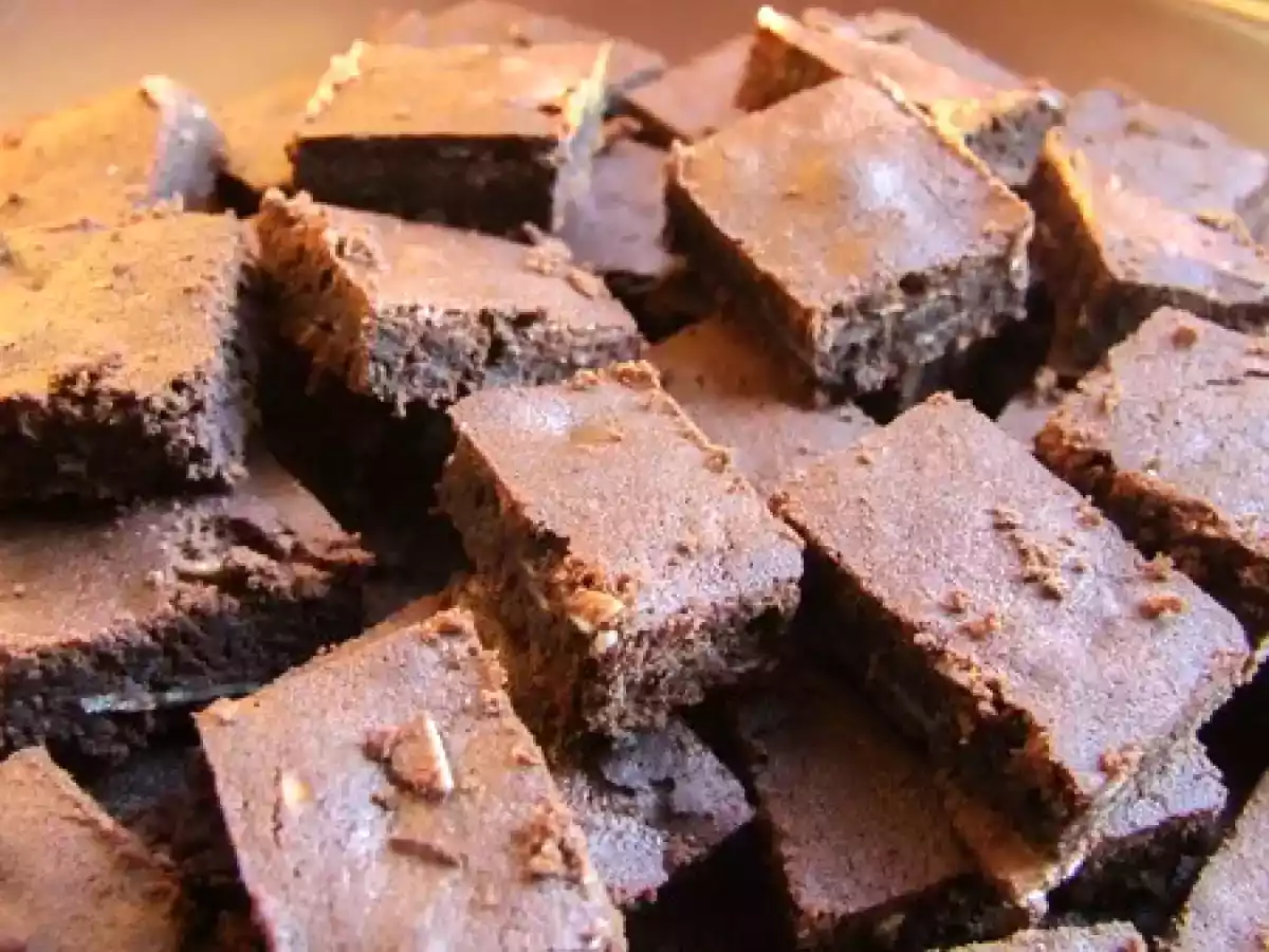 Pavés au chocolat et à la cerise noire