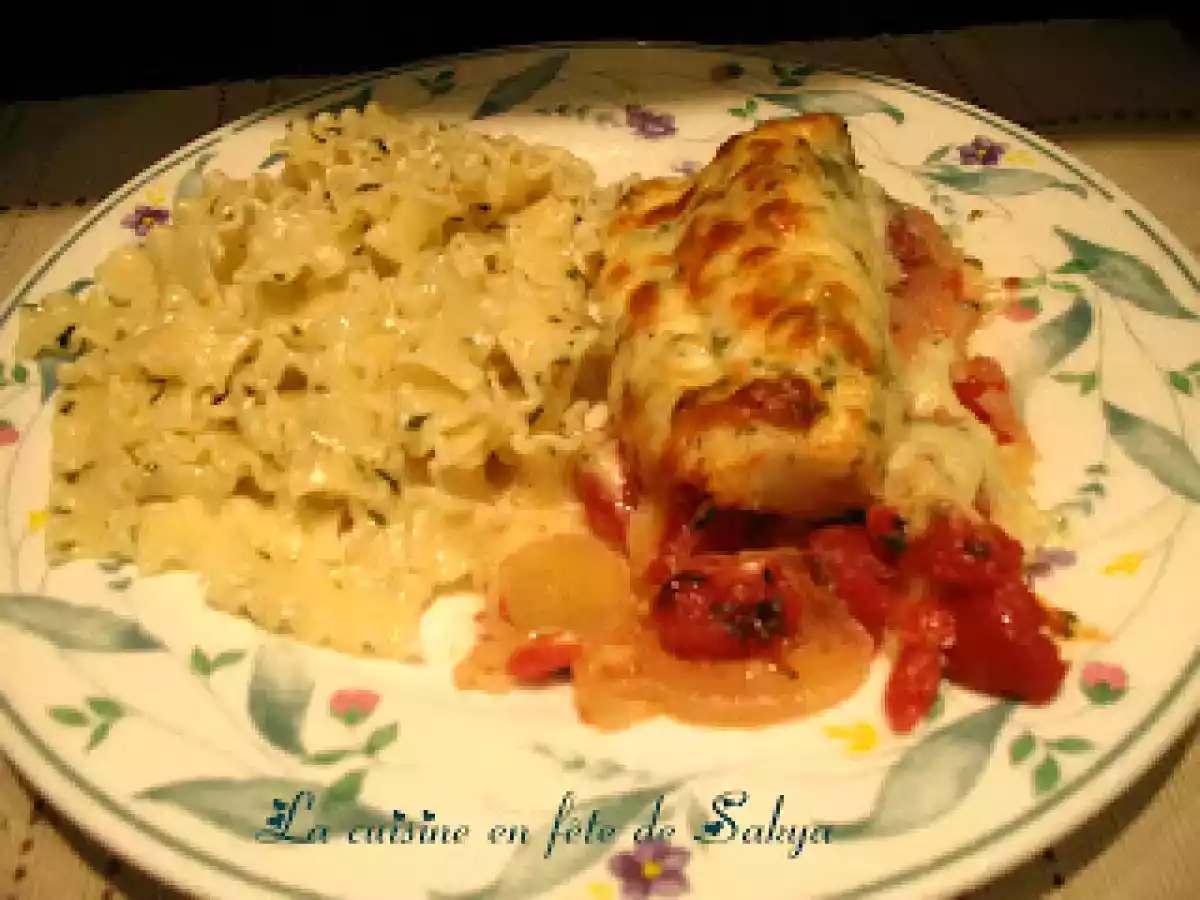 Pavés de poissons au confit d'oignons et de tomates