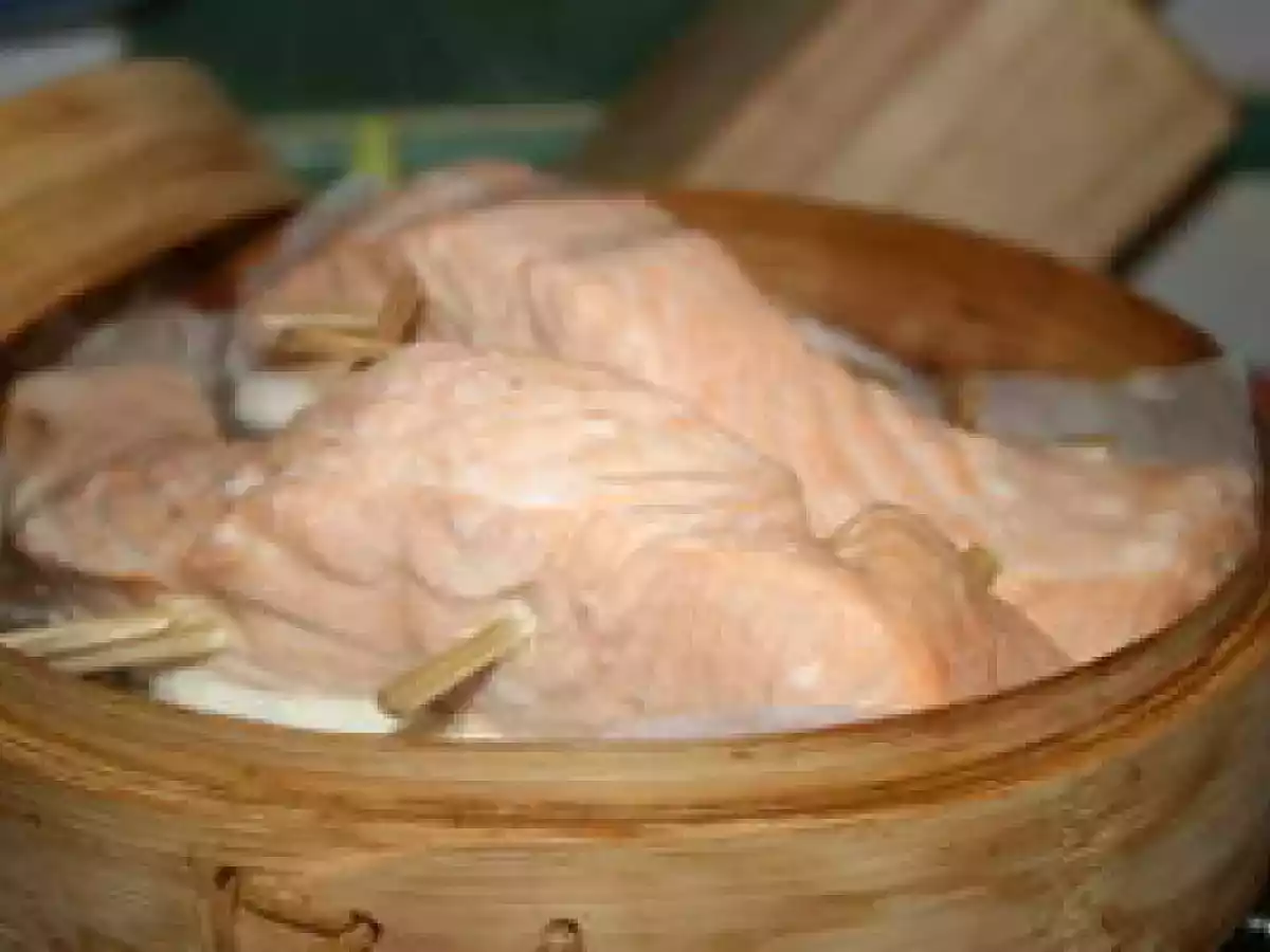 Pavés de saumon à la citronnelle et à la vapeur asiatique