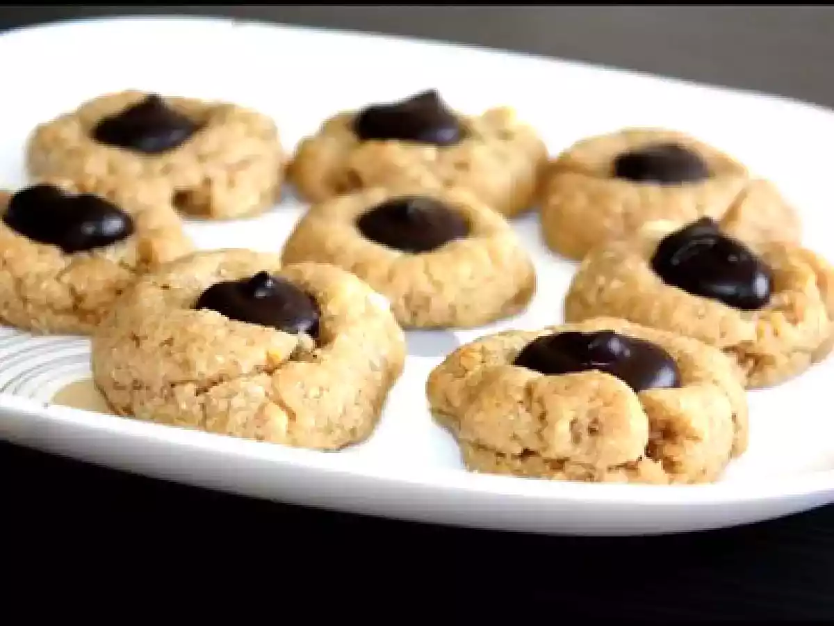 Peanut butter thumbprints (biscuits empreinte au beurre de cacahuètes)