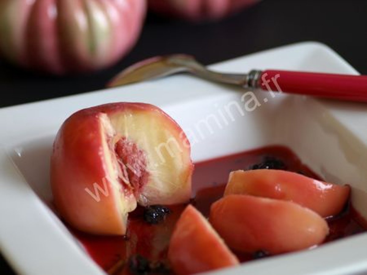 Pêches au piment et à l'hibiscus, dessert d'été