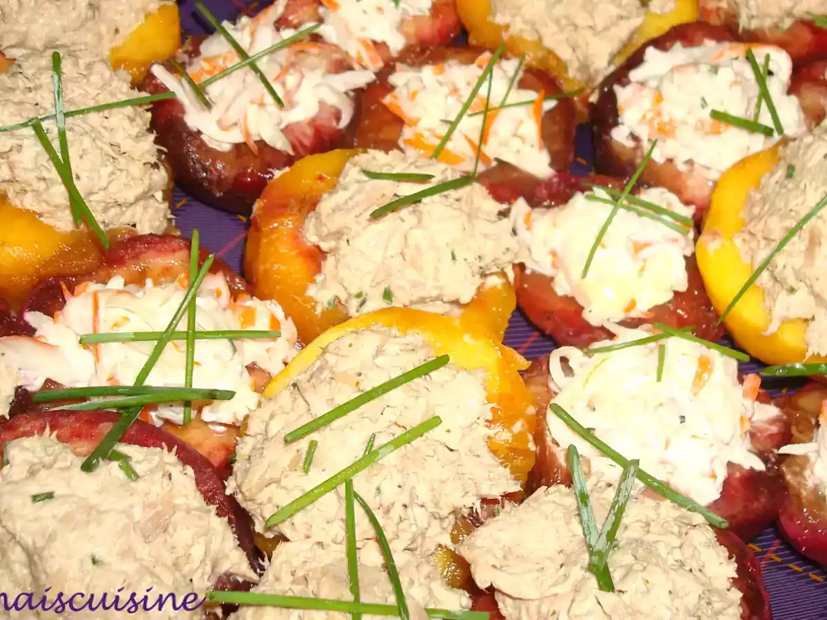 Pêches farcies au thon ou au surimi