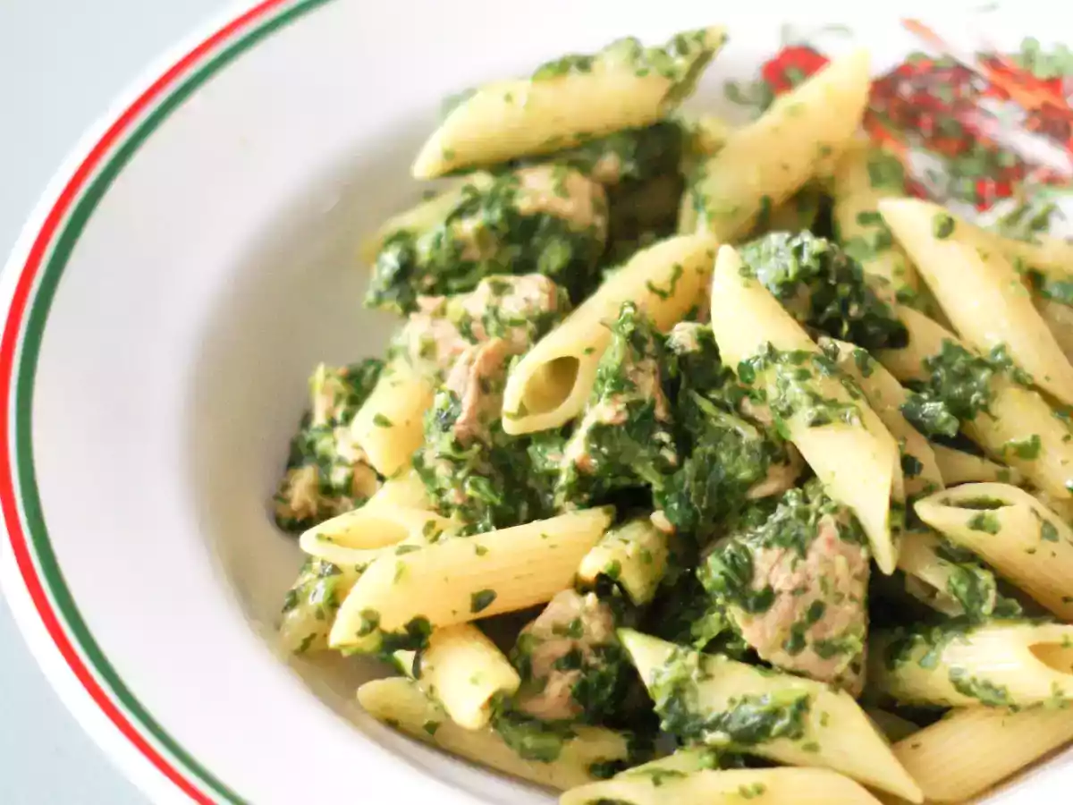 Penne aux épinards et veau