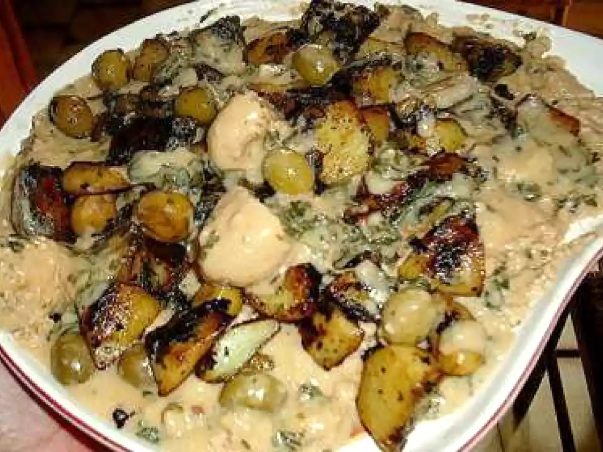 Persillade de quenelles et pommes de terre aux olives vertes