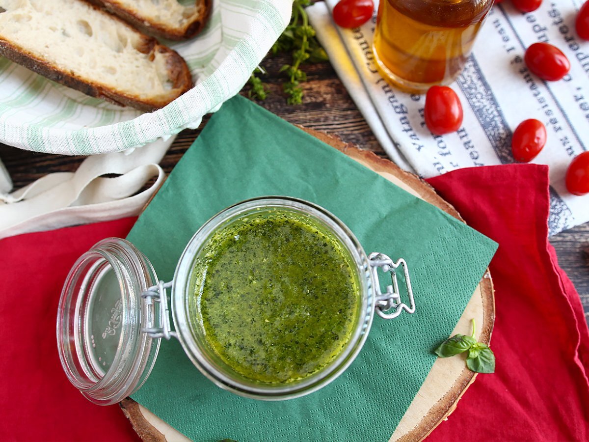 Pesto vert maison pesto alla genovese Recette Ptitchef