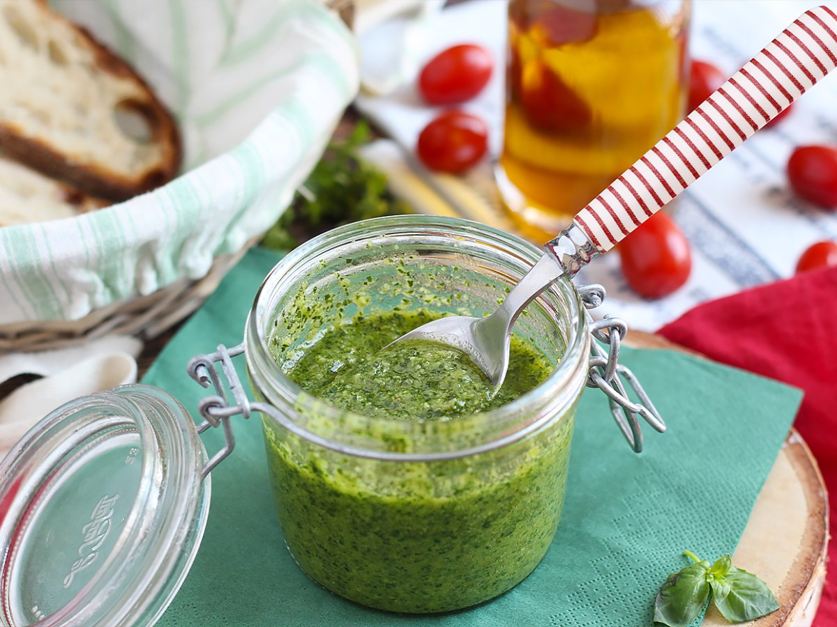 Pesto vert maison pesto alla genovese Recette Ptitchef