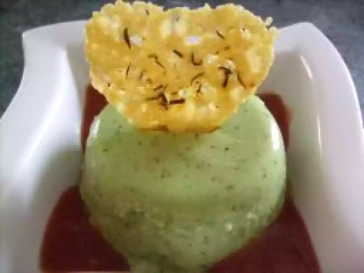 Petit Flan Courgette et chèvre à l 'Agar agar et sa tuile de parmesan