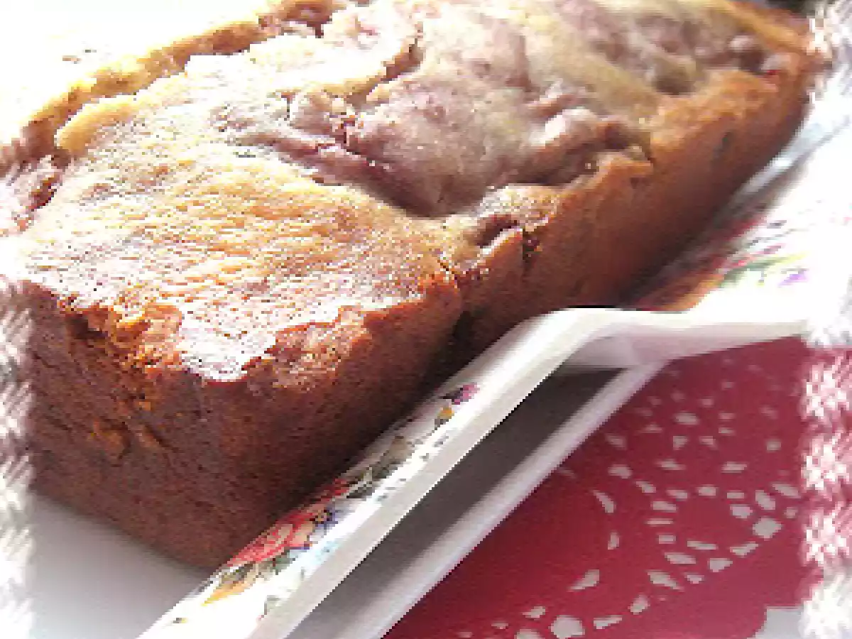 Petit gâteau marbré aux framboises