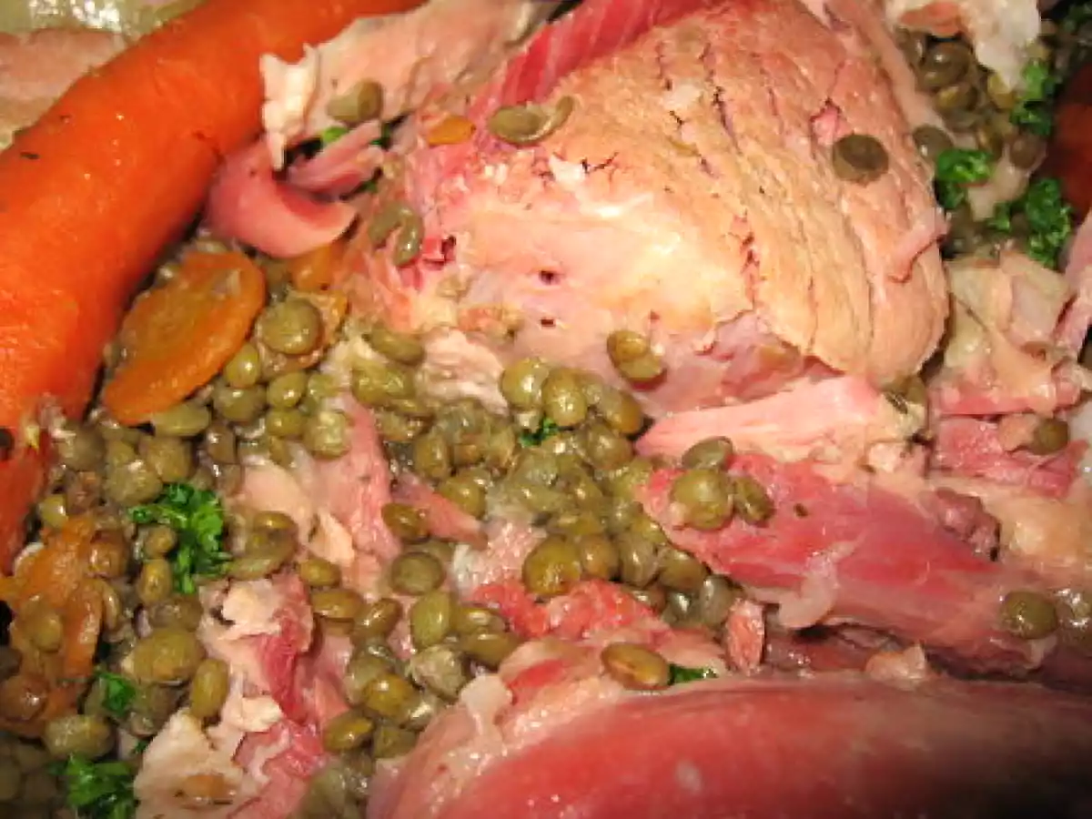 Petit salé aux lentilles vertes du Puy