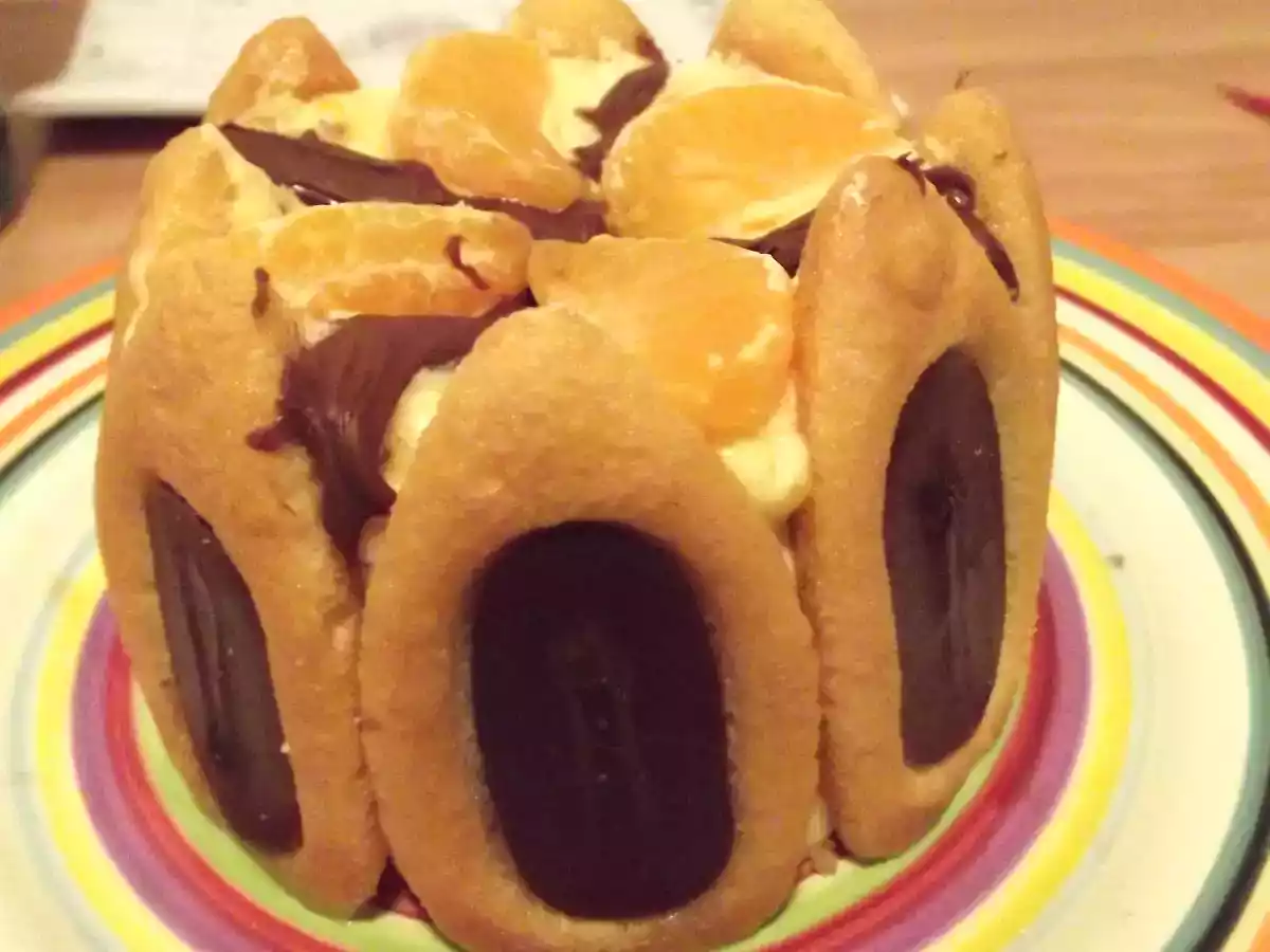 Petite charlotte clémentine-praliné