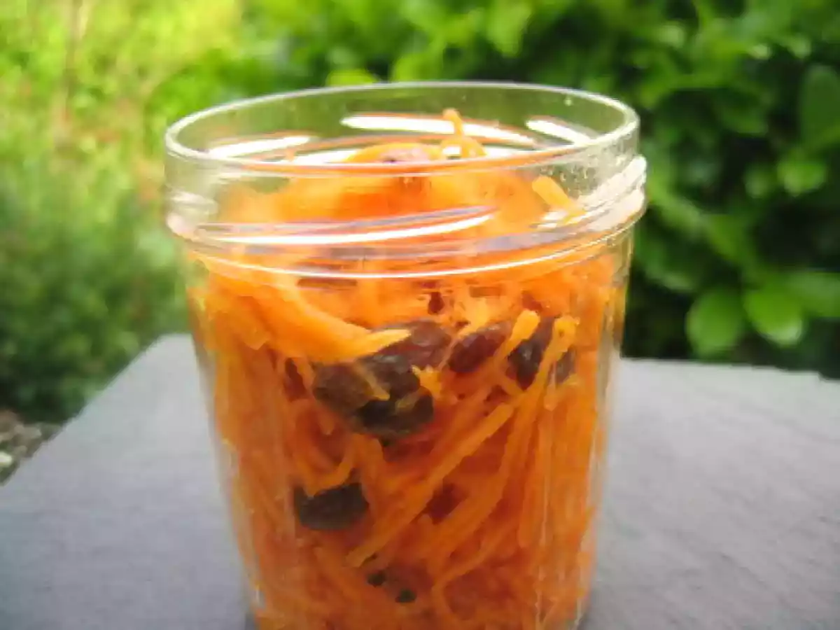 Petite Salade de Carottes/Raisins, vinaigrette Cumin/Orange - photo 2