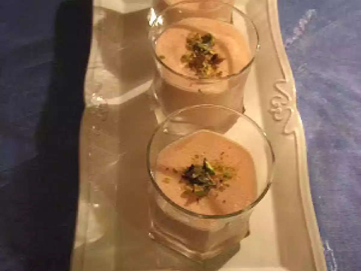 Petites crèmes à l'eau de rose comme chez Barbichounette