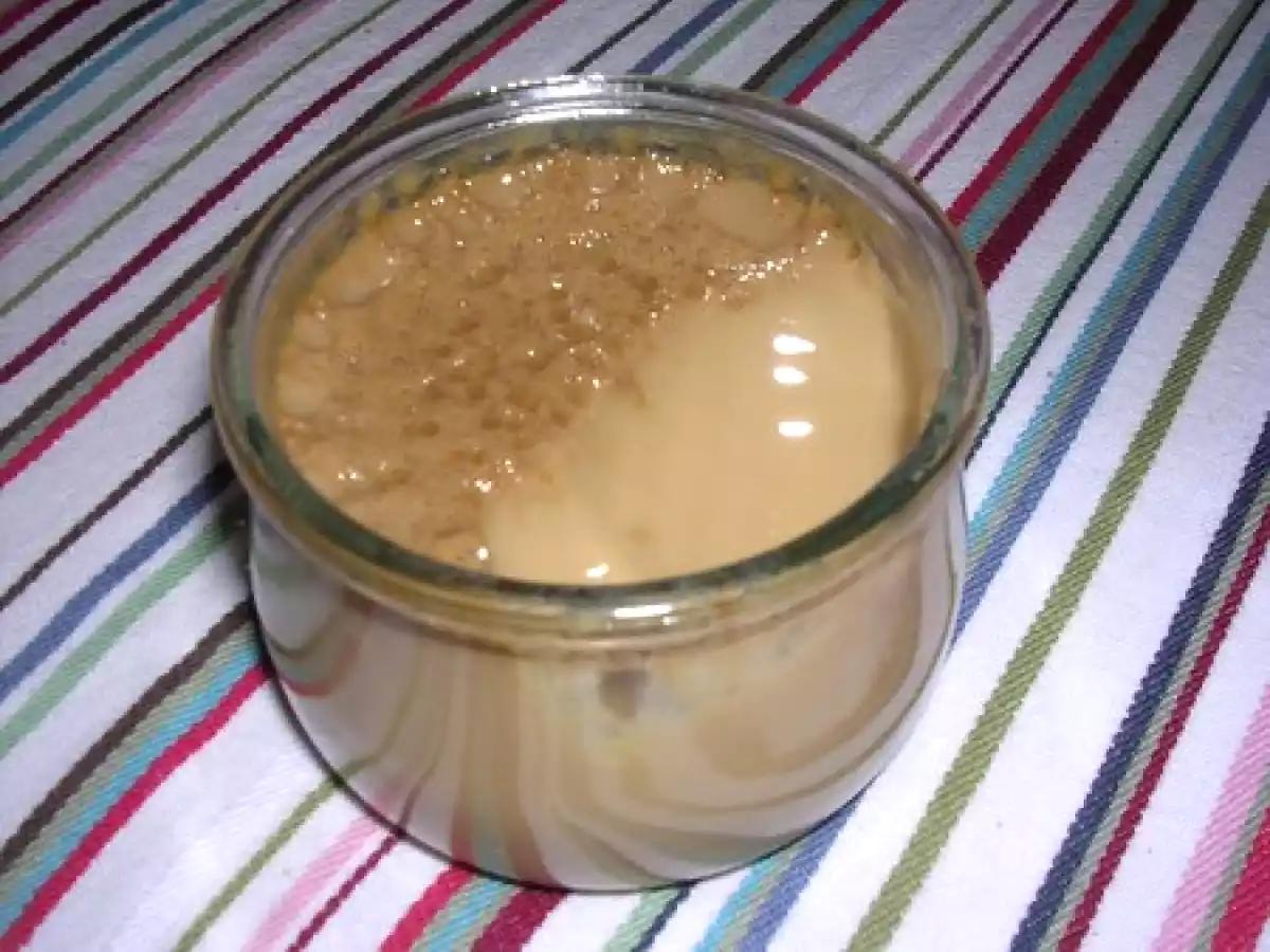 Petites crèmes au café façon La Laitière