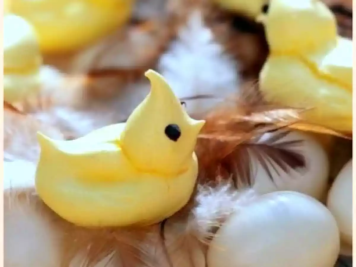 Petits becs sucrés...des petits poussins suisses à croquer!