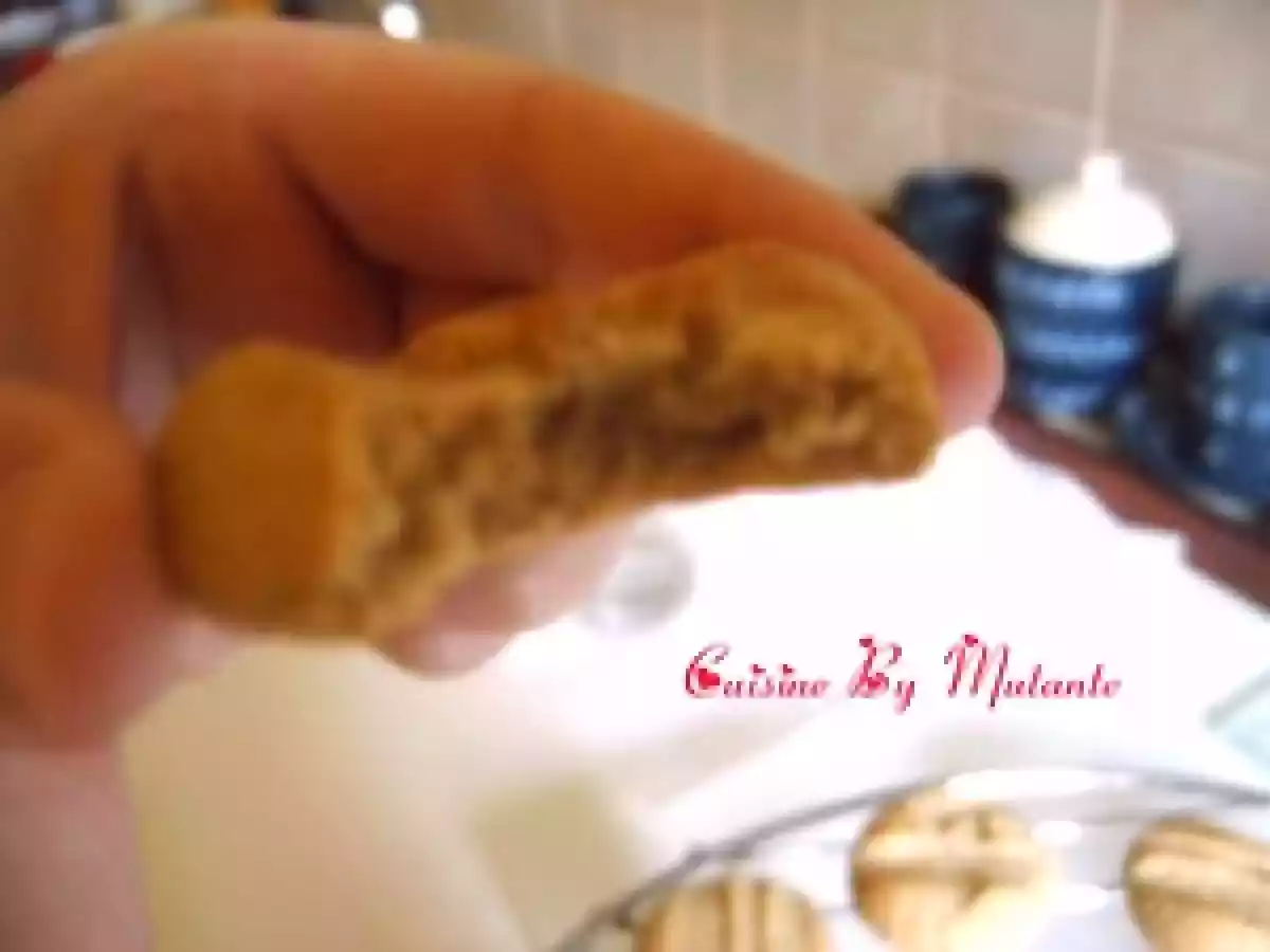 Petits biscuits moelleux aux noisettes de mon invention - photo 3