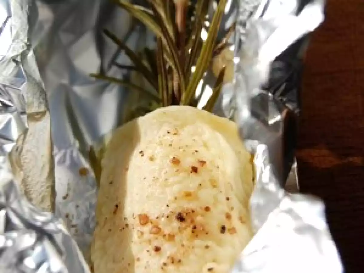 Petits bouchons de chèvre au romarin en papilotte - photo 3