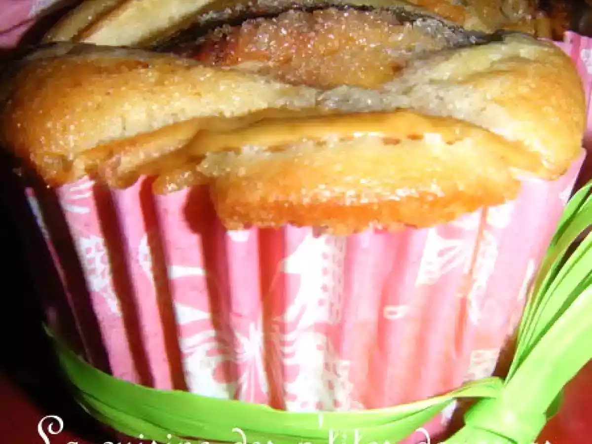 Petits cakes à la crème pâtissière et aux pommes