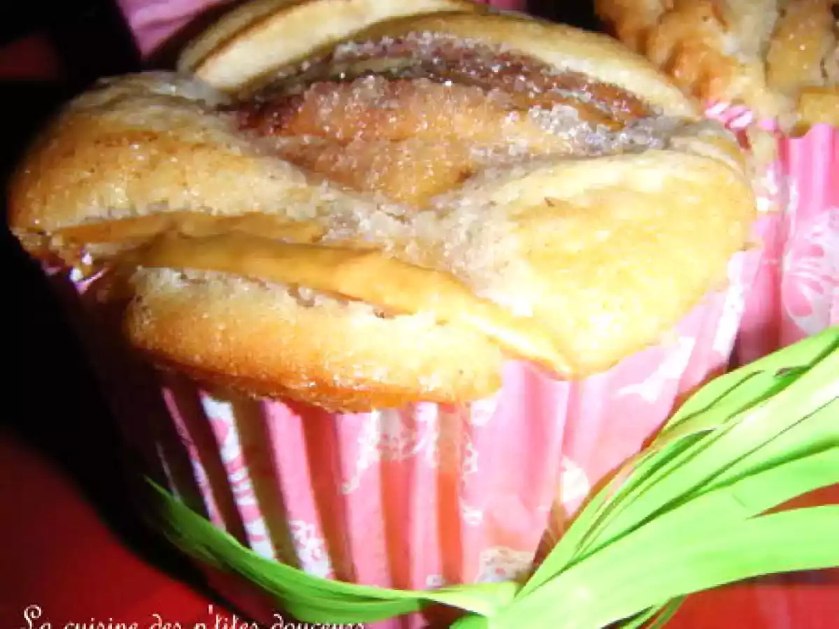 Petits cakes à la crème pâtissière et aux pommes - photo 2