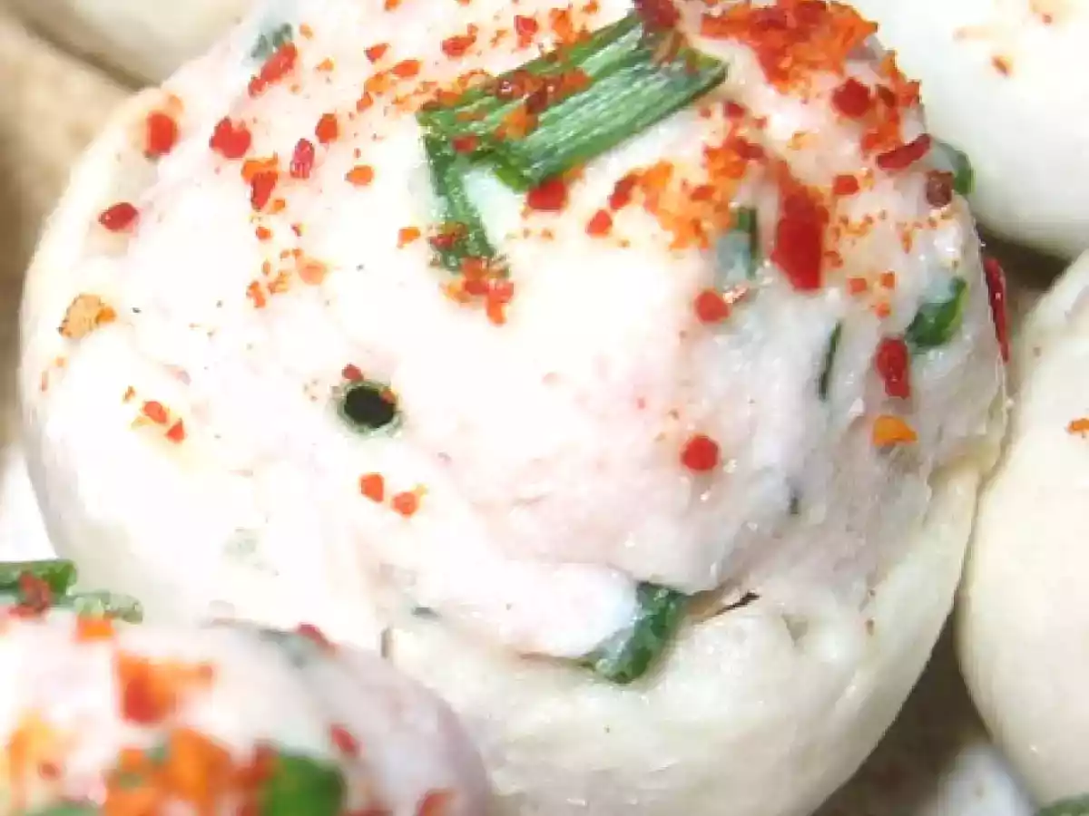 Petits champignons farcis au jambon et au boursin