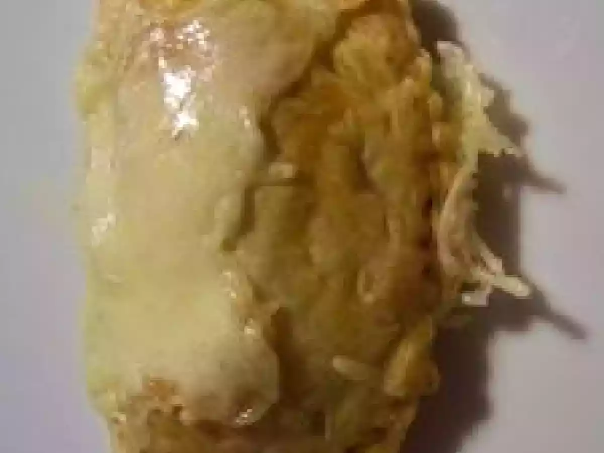 Petits chaussons farcis au royal d'aubergine et fromage de chévre!!