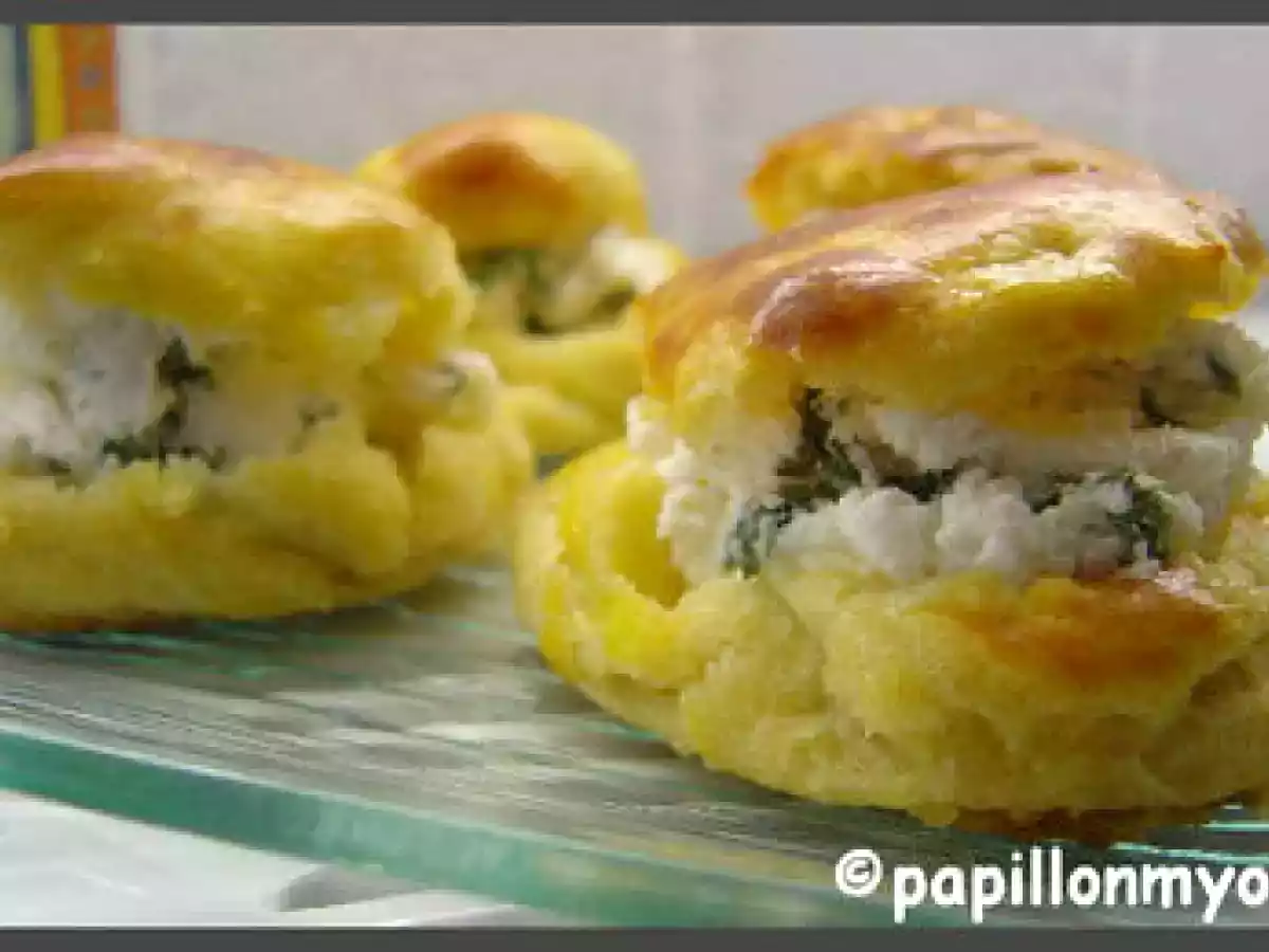 PETITS CHOUX AU FROMAGE DE CHEVRE ET HERBES (TYPE PROFITEROLES) - photo 4