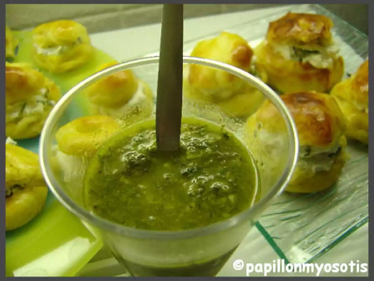 PETITS CHOUX AU FROMAGE DE CHEVRE ET HERBES (TYPE PROFITEROLES) - photo 5