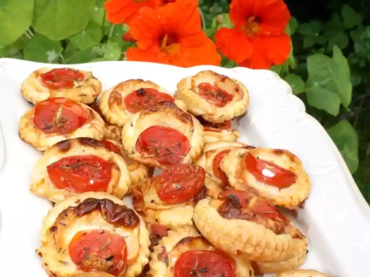 ^^Petits feuilletés à la vache qui rit, au romarin et au miel pour l'apéritif^^ - photo 2