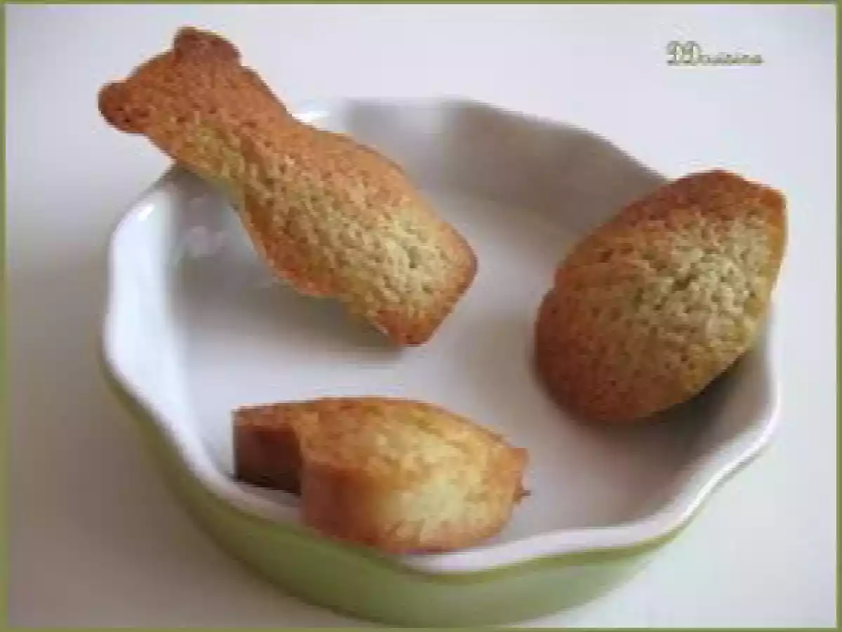 Petits financiers à la pistache... sans pâte de pistache ! - photo 2