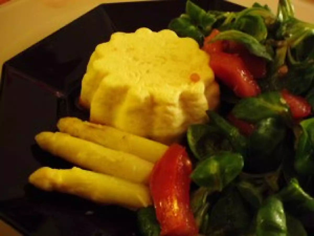 Petits flans d'asperges au parmesan de Julie Andrieu - photo 2