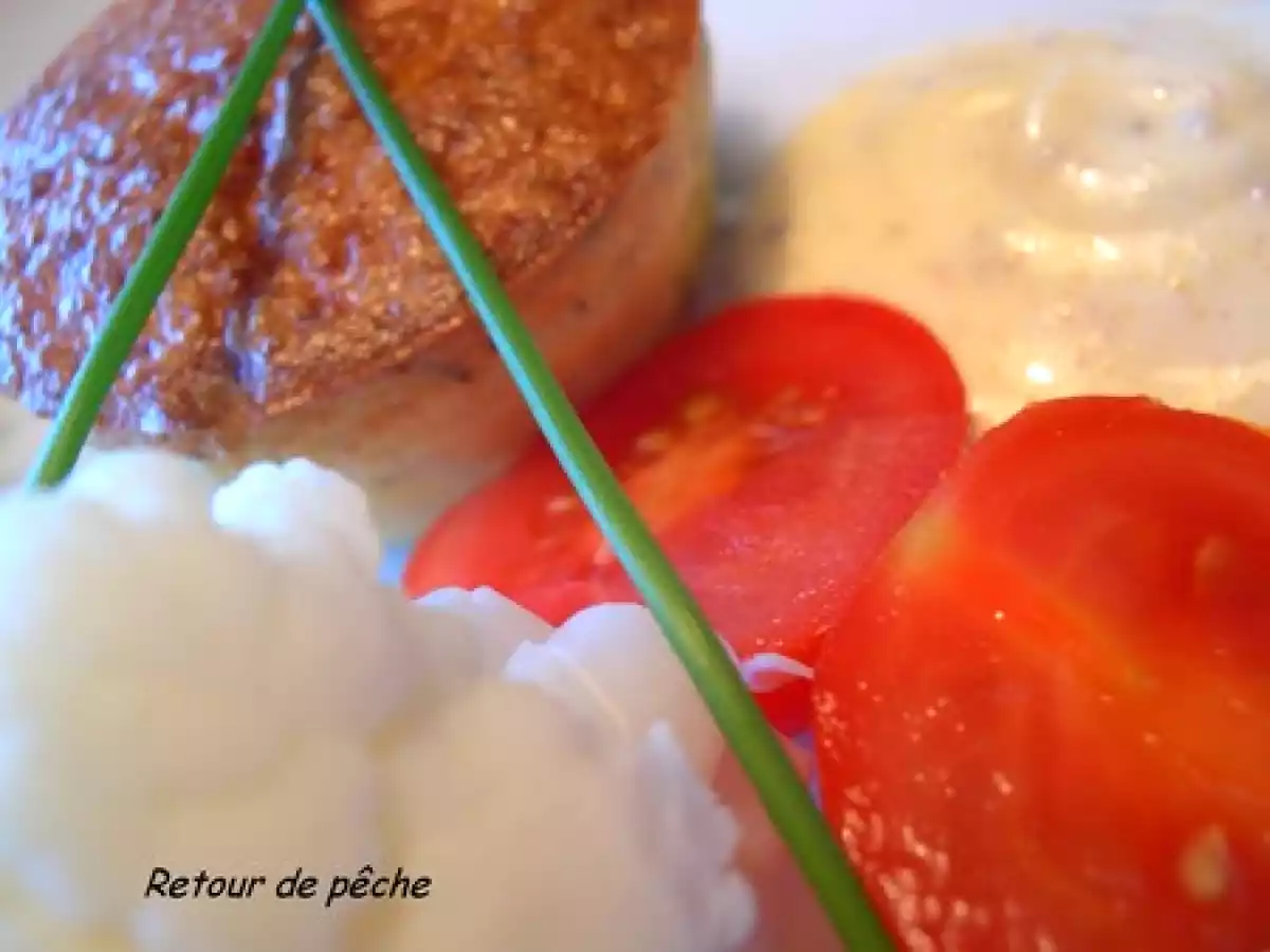 PETITS FLANS DE BAR DE LIGNE AU CHOU FLEUR ET SA SAUCE AU CURRY