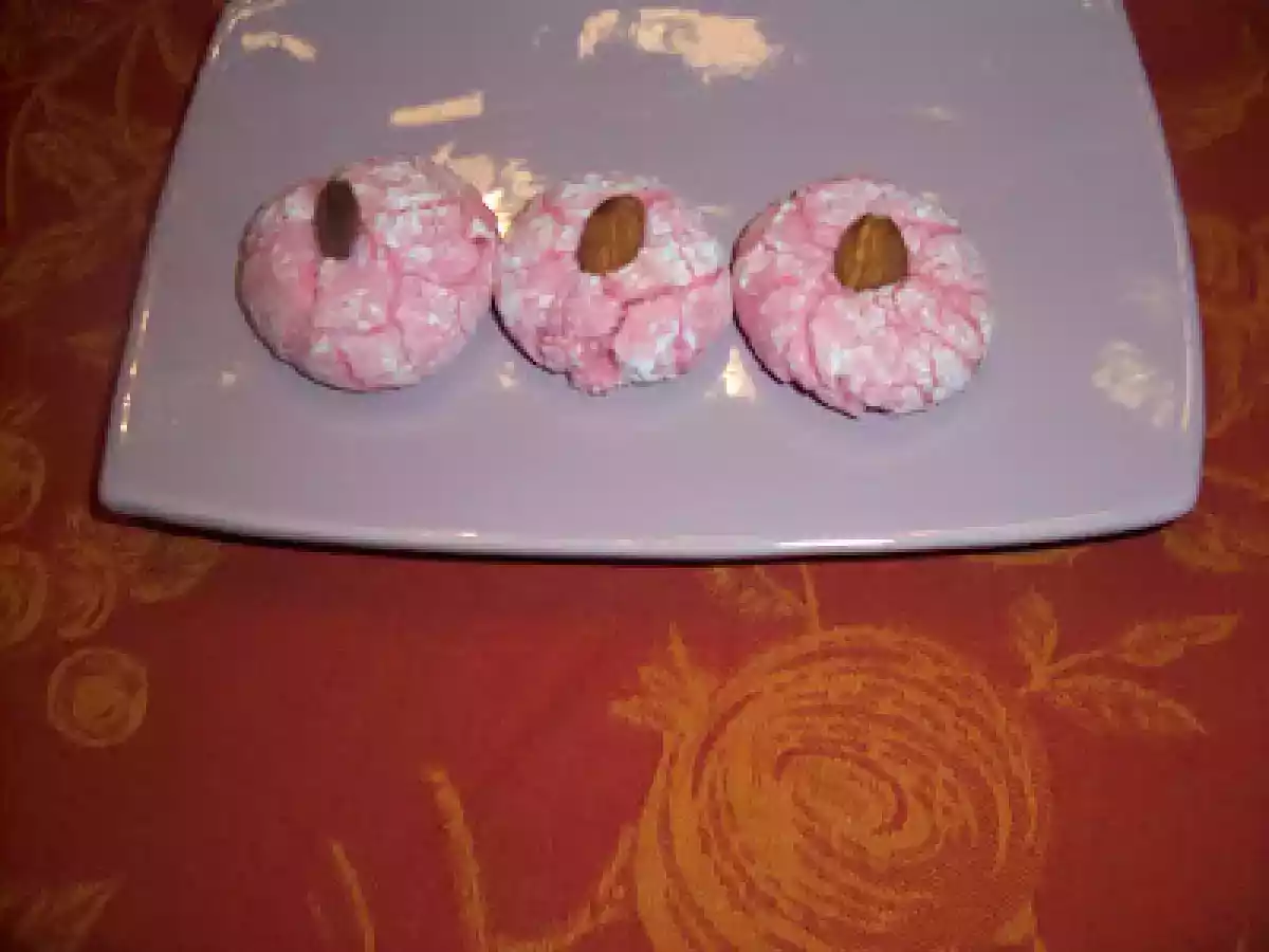 Petits fours algeriens(mchakek), Algerian cookies